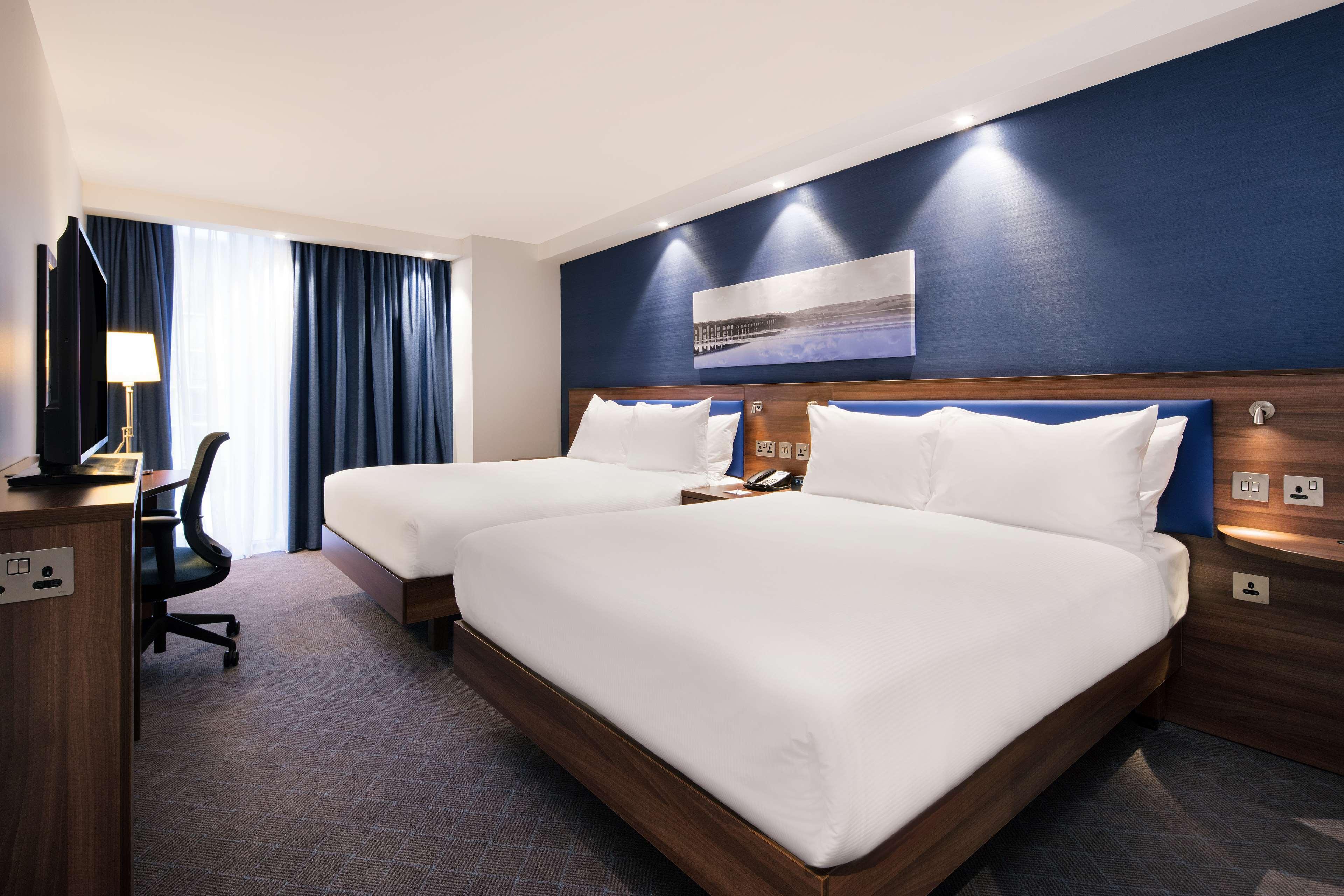Hampton By Hilton Dundee City Centre Екстер'єр фото
